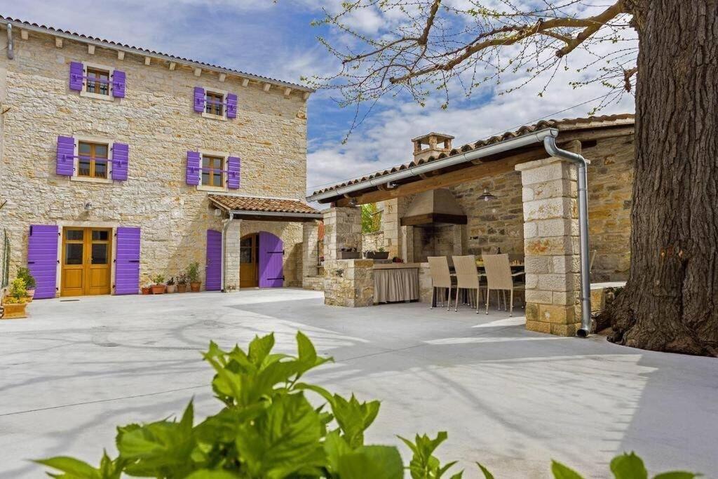 הוילה Burići House Kristina **** מראה חיצוני תמונה