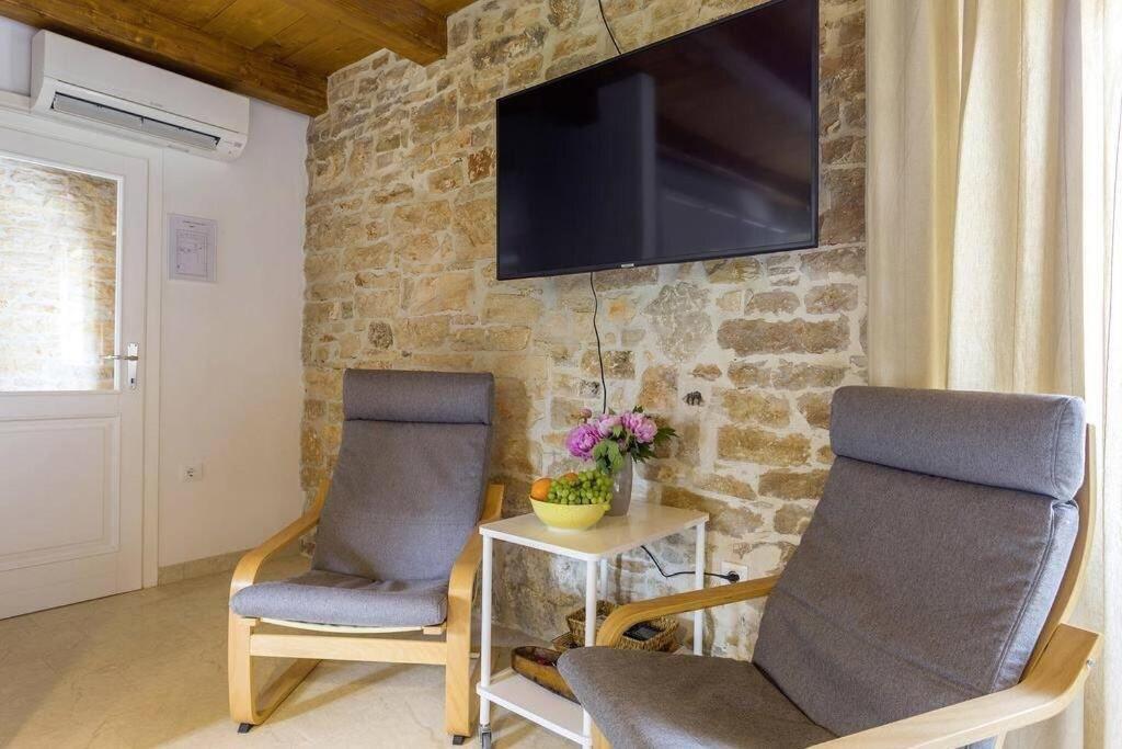 הוילה Burići House Kristina **** מראה חיצוני תמונה