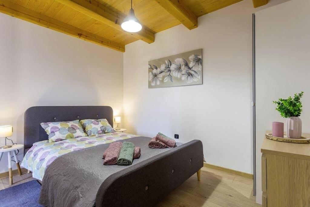 הוילה Burići House Kristina **** מראה חיצוני תמונה